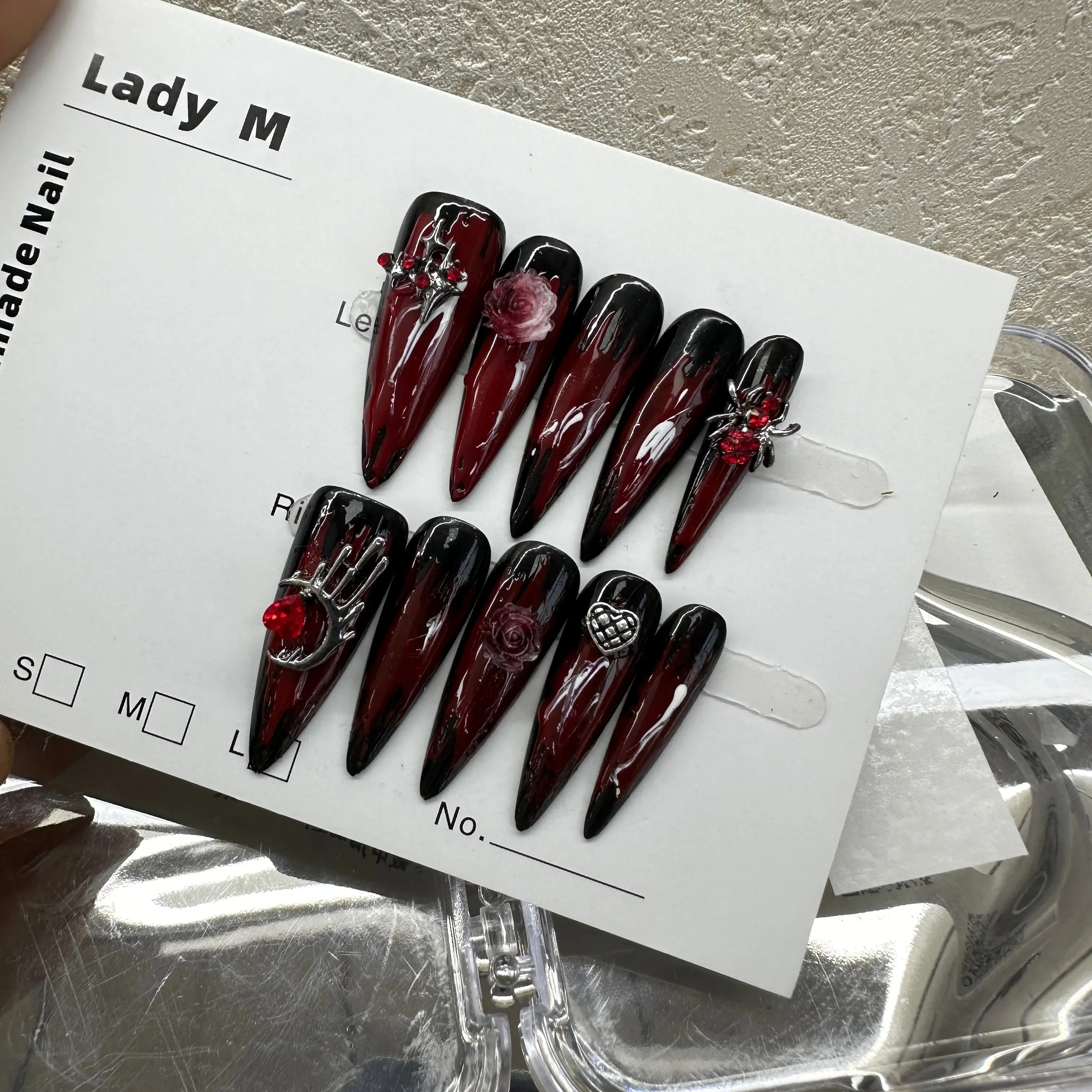 Halloween red black spider diamond middle almond handmade press on nails